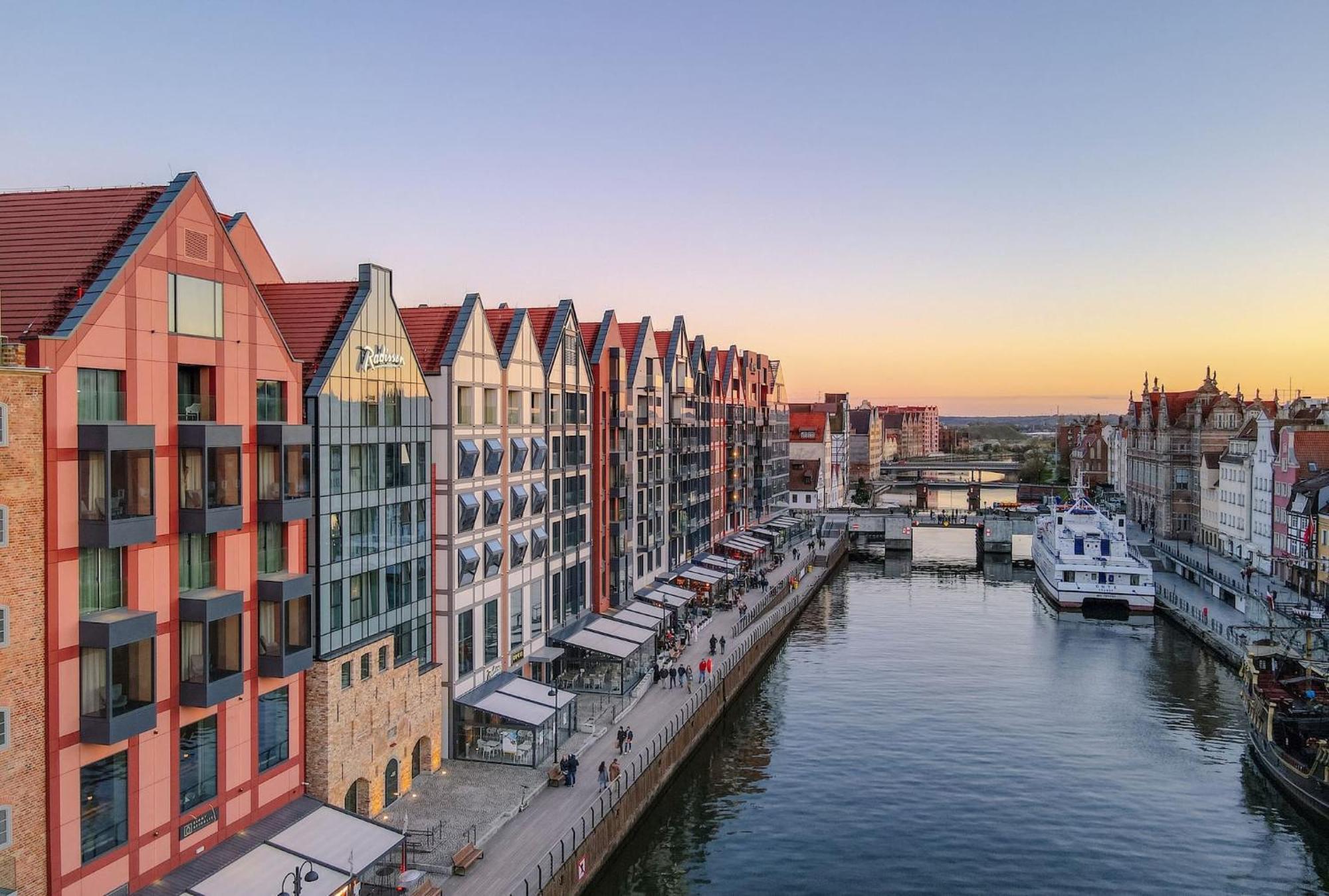 Deo Plaza - Apartamenty W Sercu Gdanska By Rent Like Home Екстер'єр фото